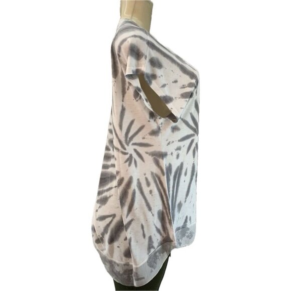 C&C California L Gray- Cream Tie-Dye Mesh Crew Neckline Mesh Step-Hem Muscle Tee - Picture 3 of 6